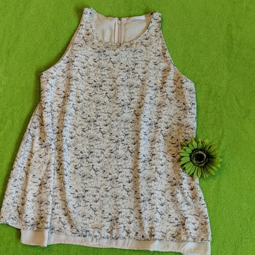 Dalia Sleeveless Vented Career Wear Top  #187